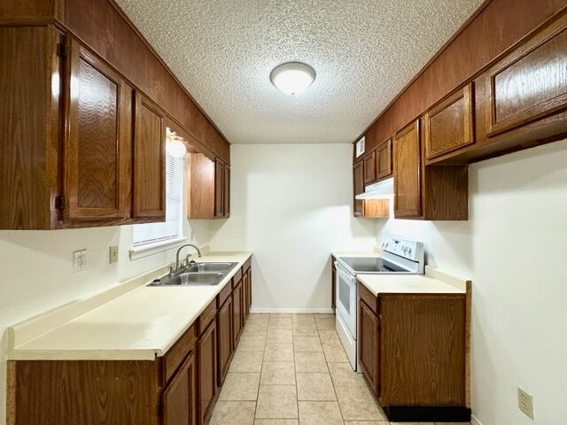 Building Photo - 152 Shady Ln