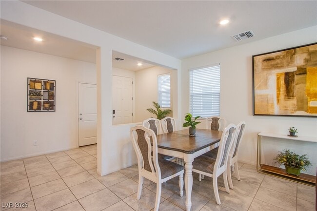 Foto del edificio - 9858 W Meranto Ave