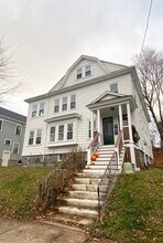 Building Photo - 16 Arborough Rd