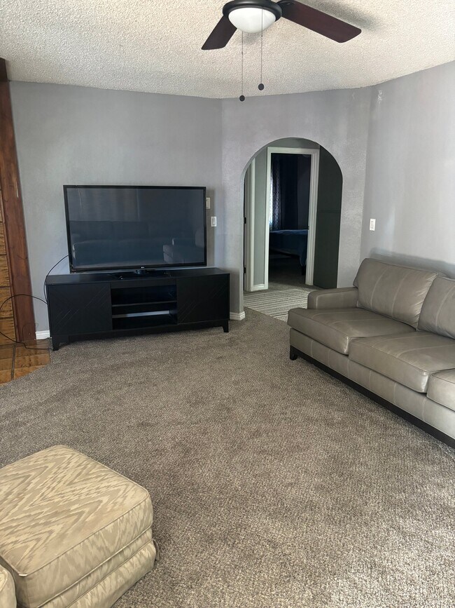Foto del edificio - 8320 E Sommer Dr