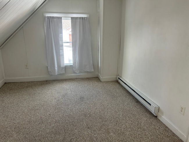 Building Photo - 315 E Garrison St