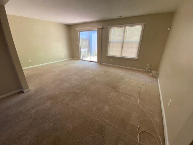 Building Photo - 5387 Grand Lake Crescent