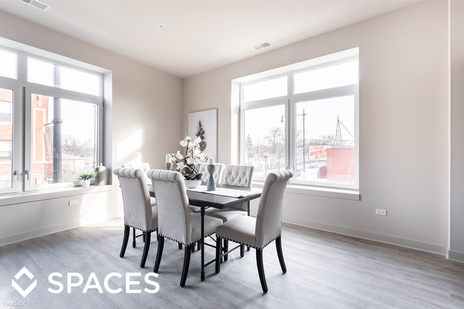 Foto del edificio - 1 br, 1 bath Apartment - 4914 N Clark St