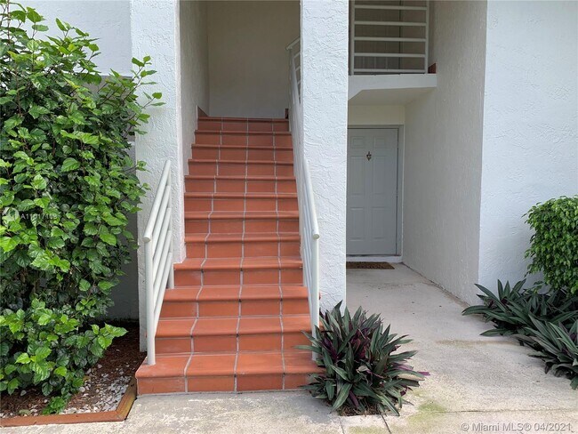 Foto del edificio - 3544 Magellan Cir