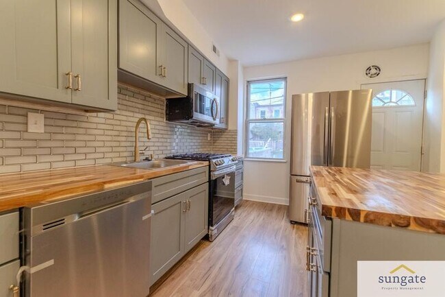 Foto del edificio - 142 N Ellwood Ave