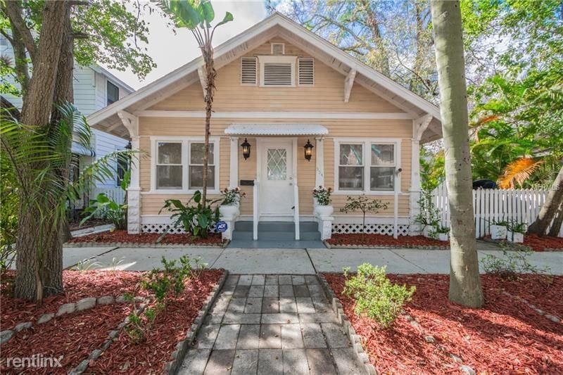 Foto principal - 554 6th Ave N