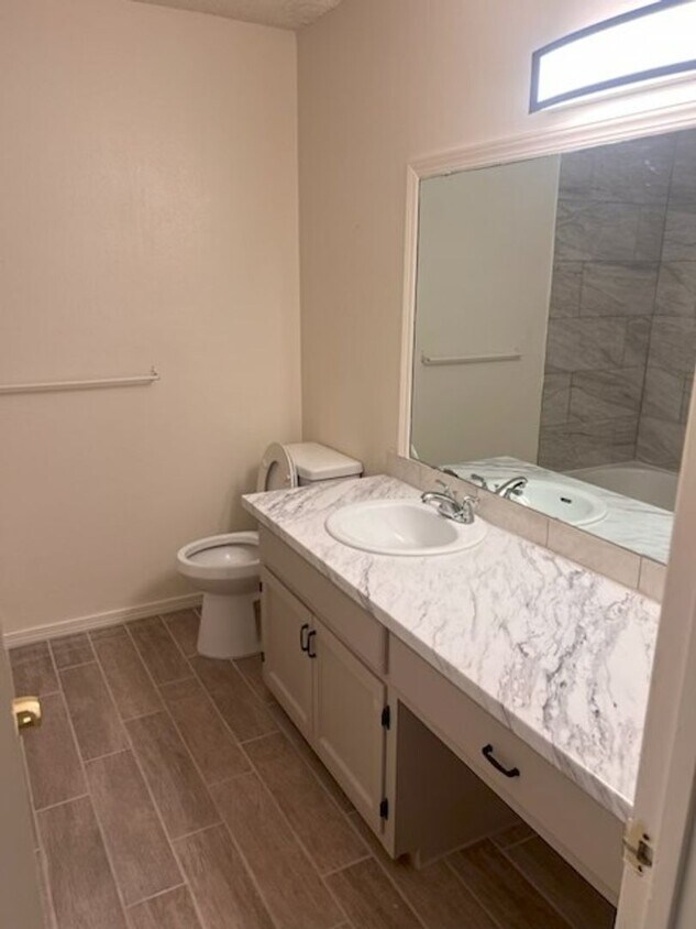 Foto del edificio - Very nice 2 bed 2 bath water paid