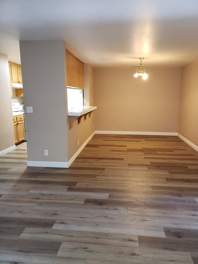 Building Photo - 3857 Lexar Dr