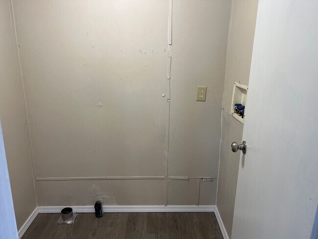 Foto del edificio - Newly updated 3 Bedroom 2 Bath