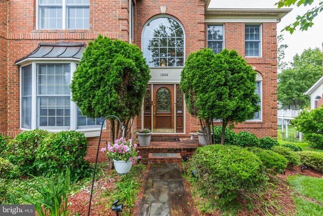 Foto del edificio - 13286 Holly Meadow Ln