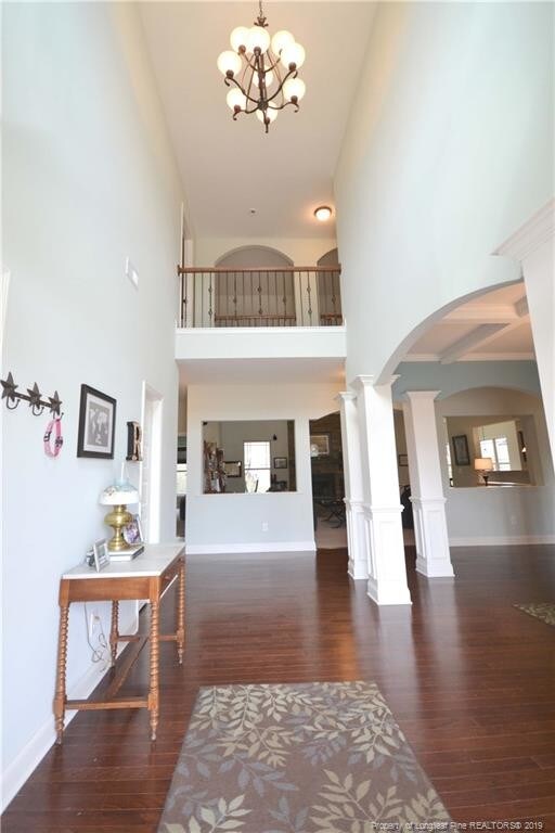 Building Photo - 125 Lakewood View