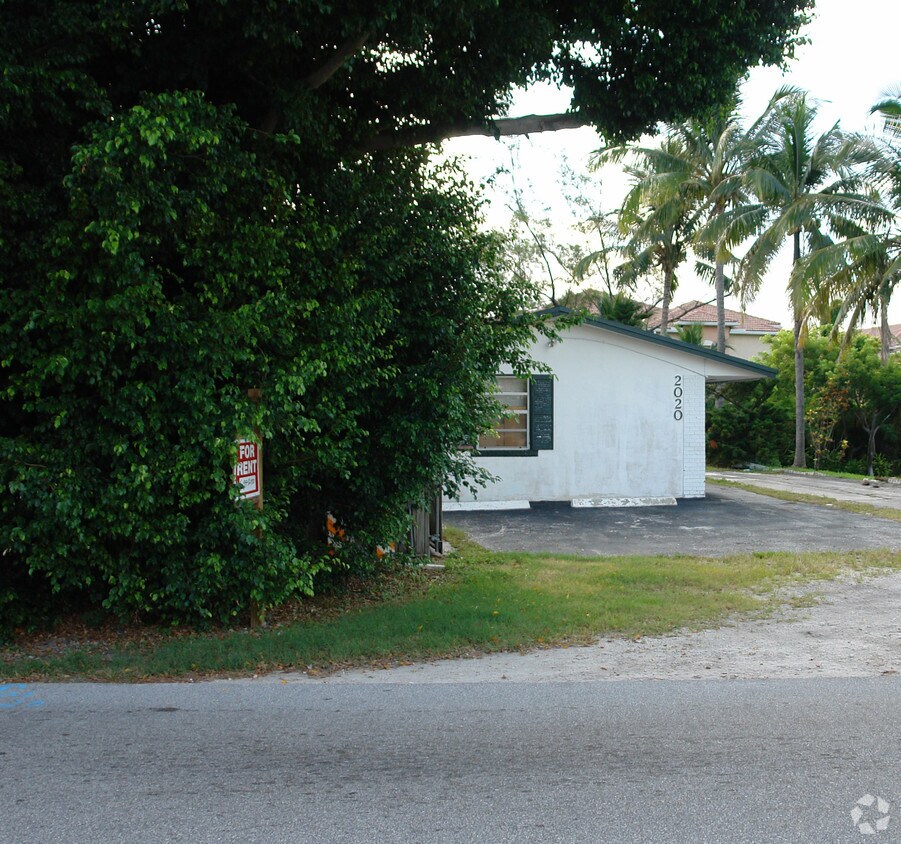 Building Photo - 2020 Miami Rd