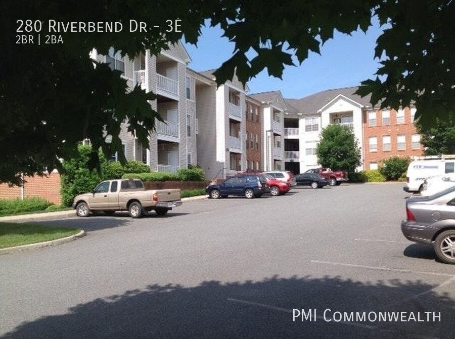 Foto principal - 2 Bed / 2 Bath Single Family (Available 7/...