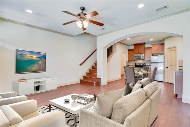 Foto del edificio - 2724 Forest Park Blvd
