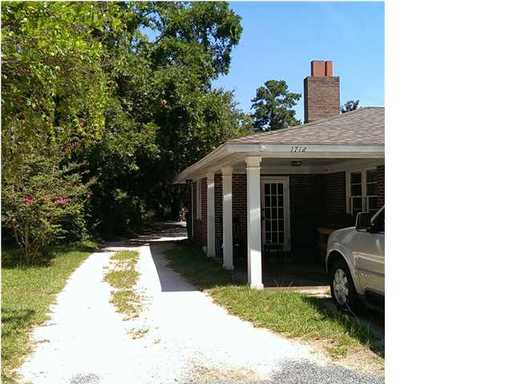 Building Photo - 1712 Carlisle Rd