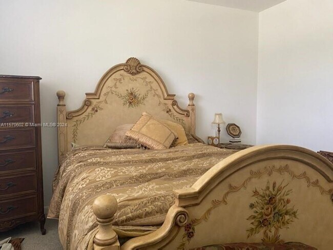 Foto del edificio - 14721 Bonaire Blvd