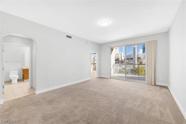 Building Photo - 200 W Sahara Ave