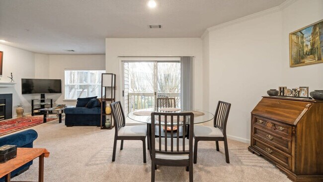 Foto del edificio - 3250 Eastover Ridge Dr
