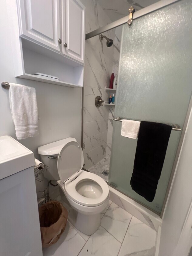 51 Bacon St, Waltham, MA 02451 House Rental in Waltham, MA