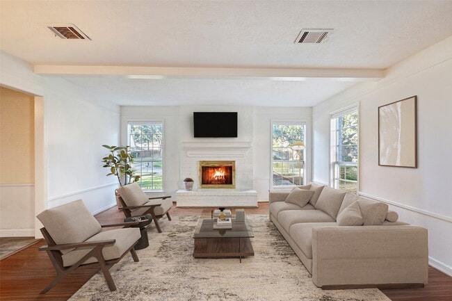 Building Photo - 8006 Pine Cup Dr