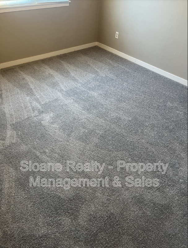 Foto del edificio - 234-24C Stefan Dr