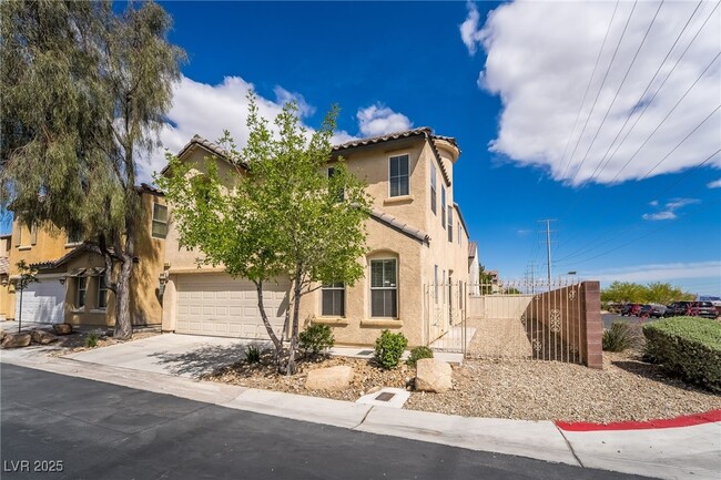 Building Photo - 5210 Valencia Crest Ave