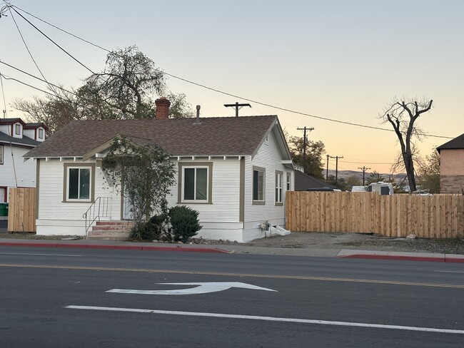 Building Photo - 314 Rock Blvd