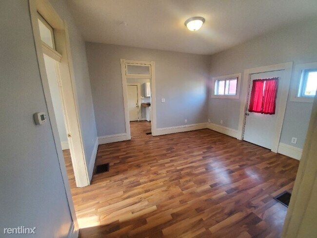 Foto del edificio - 2 br, 1 bath House - 848 Shelby St.