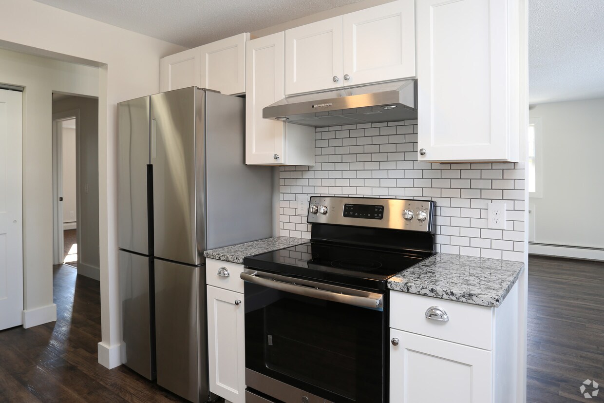 Pittsford Manor 3650 Monroe Pittsford, NY