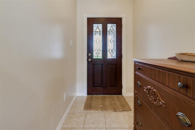 Foto del edificio - 8904 Kleewood Dr