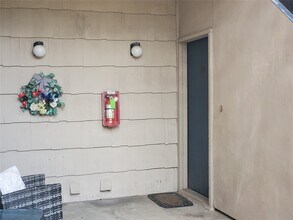 Building Photo - 1818 Augusta Dr