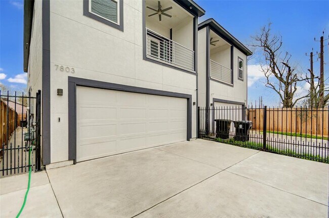 Building Photo - 7803 Tierwester St