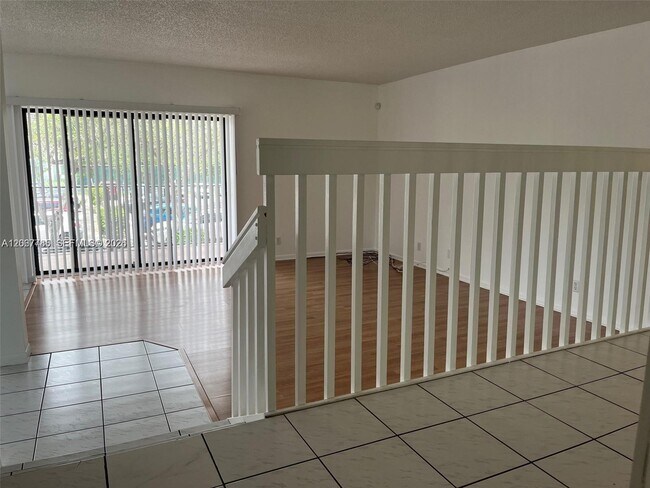 Foto del edificio - 4730 SW 62nd Way