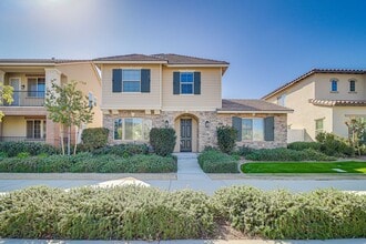 Building Photo - 11813 Campus Park Dr