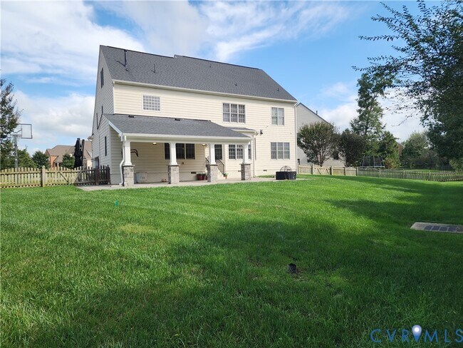 Foto del edificio - 6500 Gadsby Trace Ct