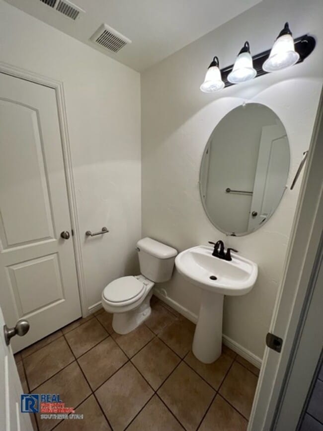 Foto del edificio - Cottages at Fossil Hills