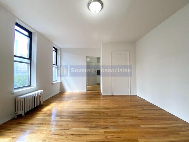 Building Photo - 401 East 68th Street