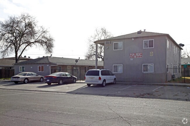 Foto del edificio - 810-820 Lampasas Ave