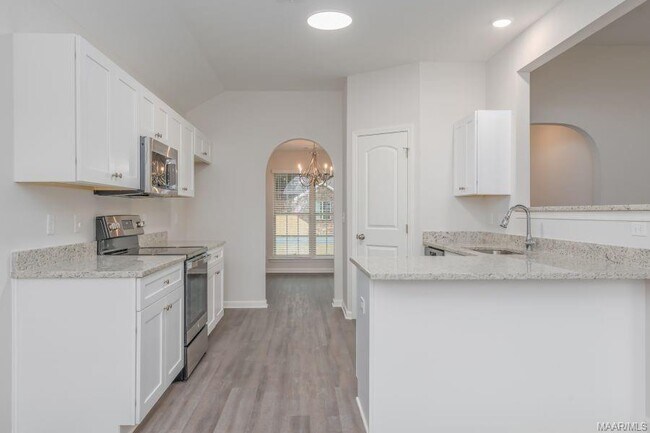 Foto del edificio - 6147 Ridgeside Boulevard