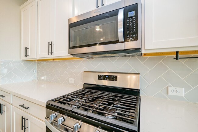 Foto del edificio - 31426 Whitcombe Summit Wy