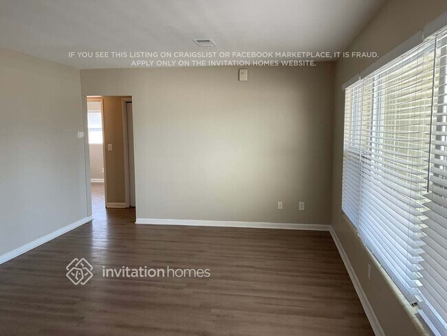 Foto del edificio - 1721 Greenhill Dr