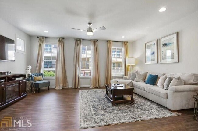 Foto del edificio - 760 Winton Way