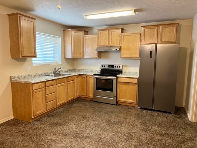 Foto del edificio - 23221 Gavin Way, Unit APT 1