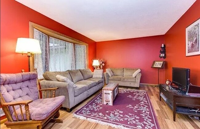 Foto del edificio - 10554 Monticello Ln N