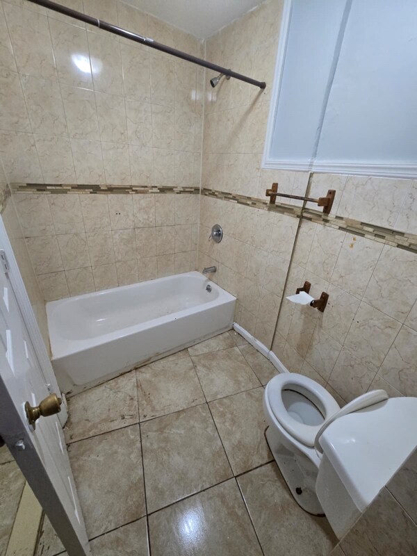 Foto del edificio - 588 S 10th St