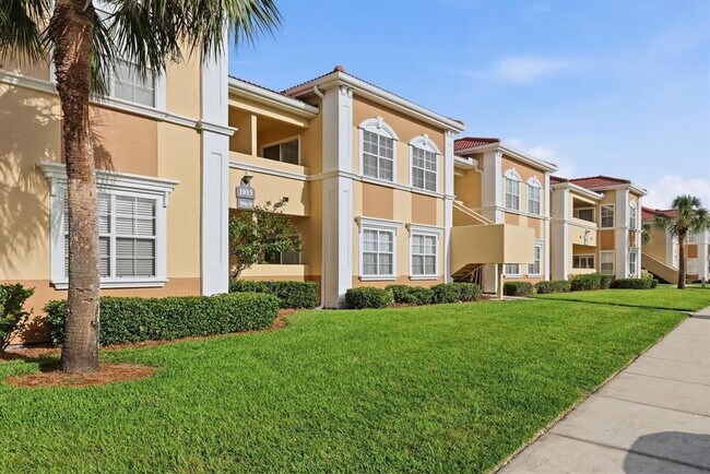 Foto del edificio - 1015 Villagio Cir
