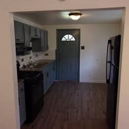 Building Photo - 6275 Flag St