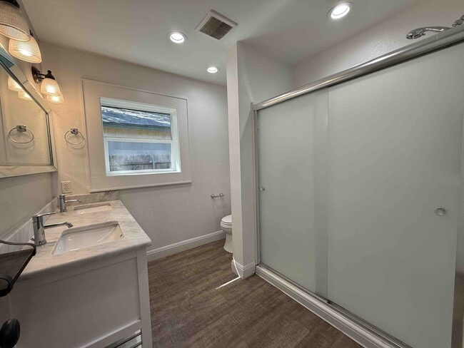 Foto del edificio - 2600 Townsend Dr