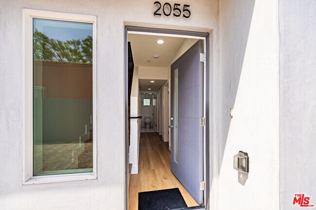 Building Photo - 2055 S Garth Ave