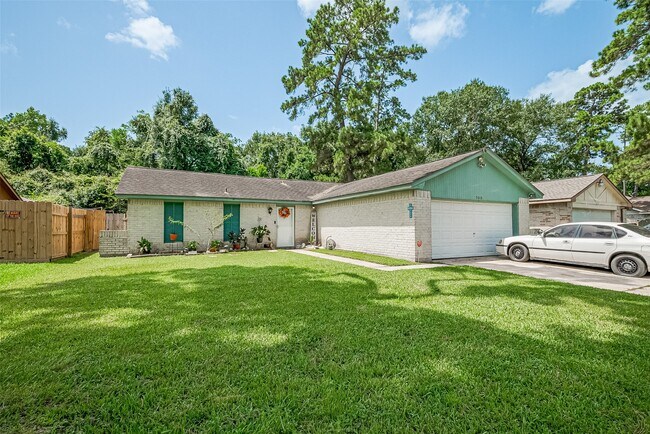 Building Photo - 7010 Foxmar Ln